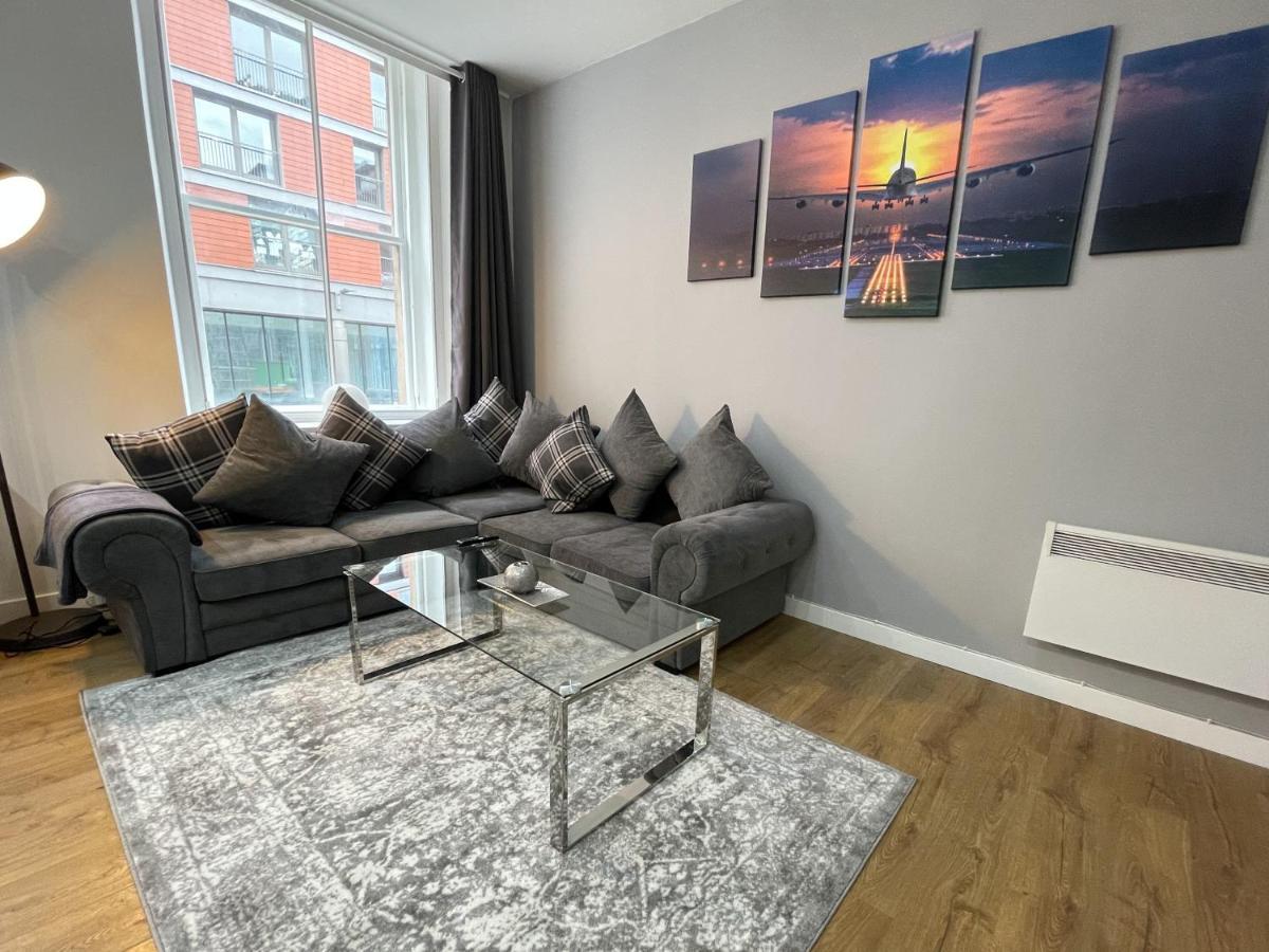 Exquisite 2BR Flat near Central Train Station Glasgow Extérieur photo