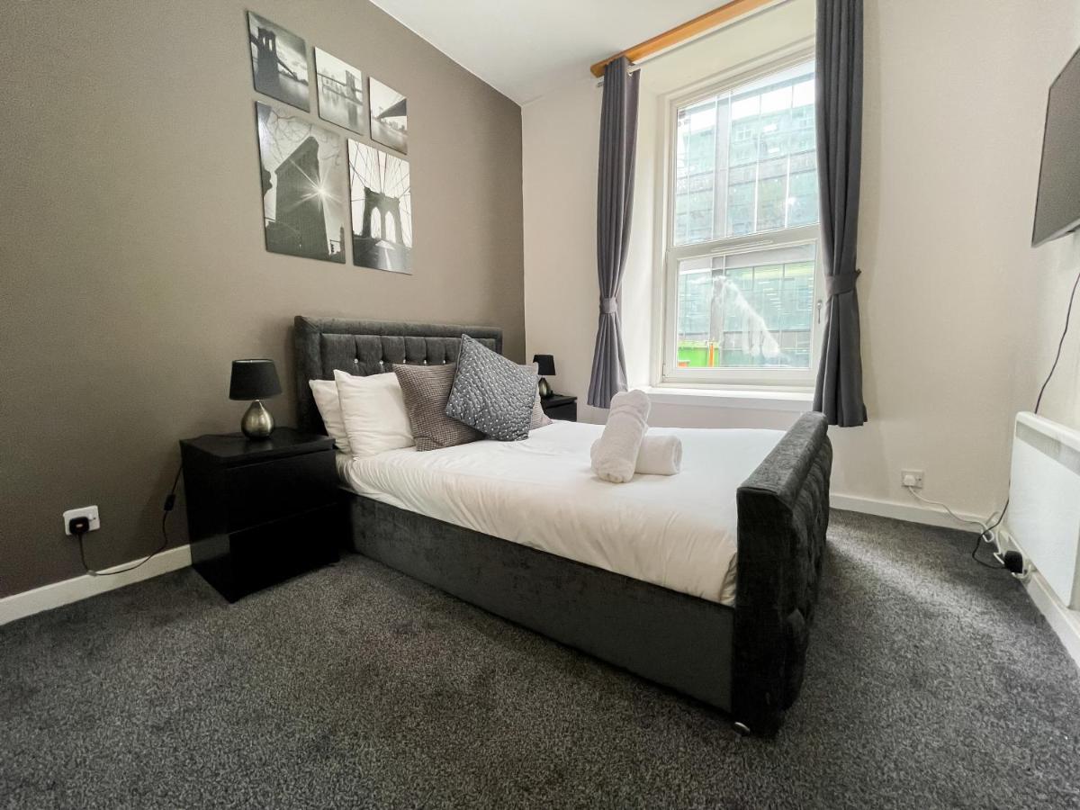 Exquisite 2BR Flat near Central Train Station Glasgow Extérieur photo